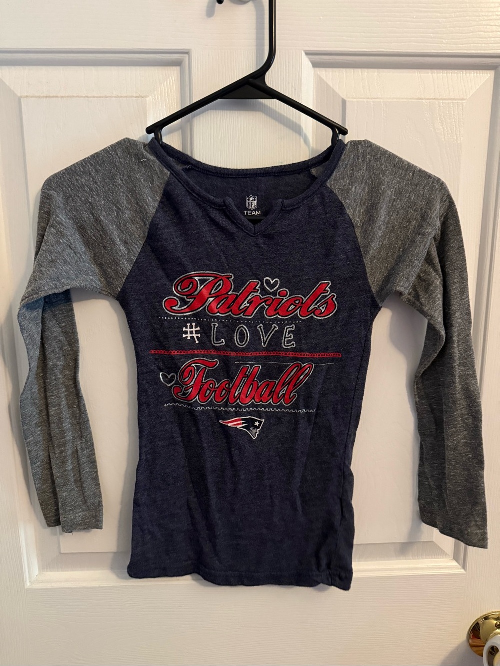 Team Apparel Patriots Kids Navy & Gray Long-Sleeve Tee